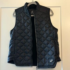 ASICS fleece lined puffer vest